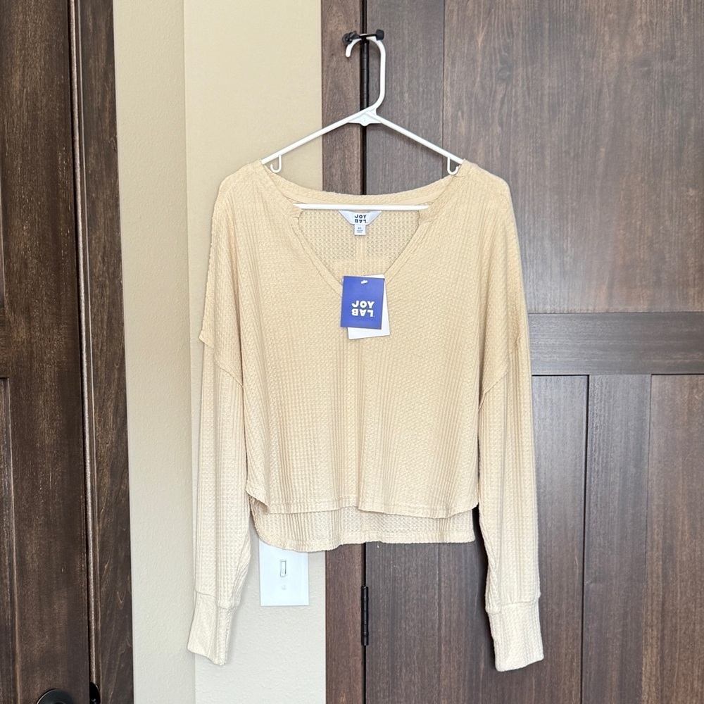 JoyLab Boxy Tan Thermal Waffle Long Sleeve Split Neck Crop Top Size XL NWT